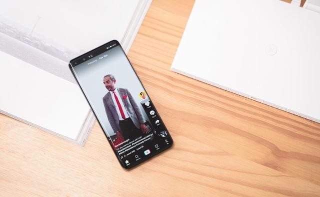 华为WiFi AX3值得入手吗?华为WiFi AX3路由器全面测评