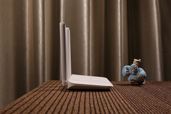 小米路由器4怎么样/值得入手吗？小米路由器4全面详细评测图解