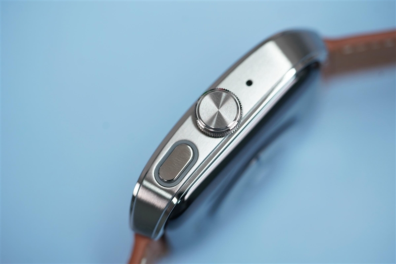 颜值实力并存 只需60秒身体状况一目了然！OPPO Watch 4 Pro评测