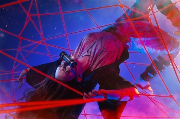 俄罗斯美女Cos《鬼灭之刃》祢豆子成年版:身材很傲人